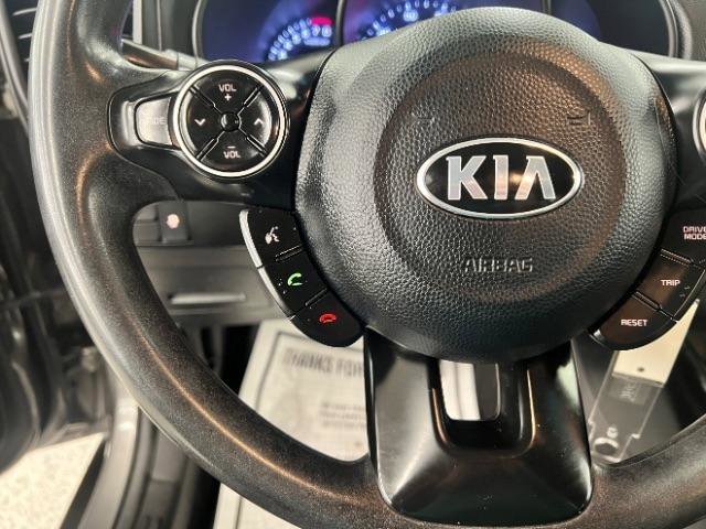 Used 2019 Kia Soul FWD image 13