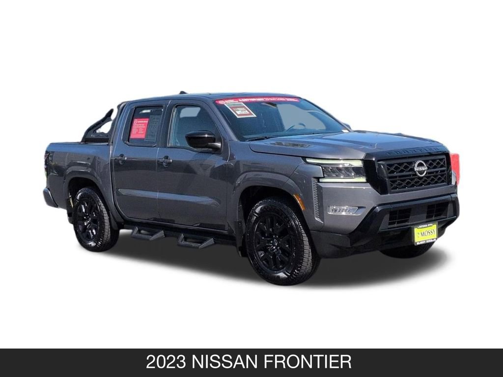 Certified 2023 Nissan Frontier SV w/ Midnight Edition Package RWD image 2