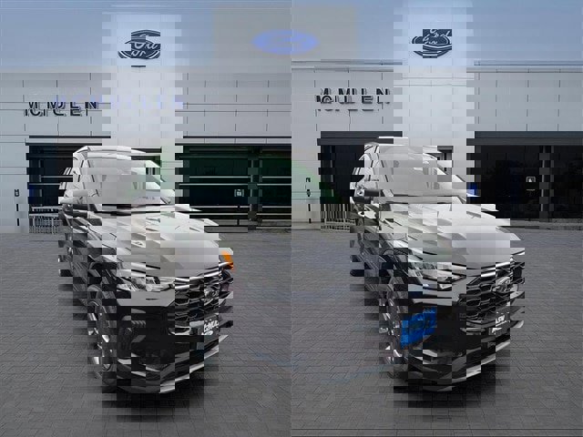 New 2026 Ford Escape ST-Line w/ Tech Pack #1 image 4