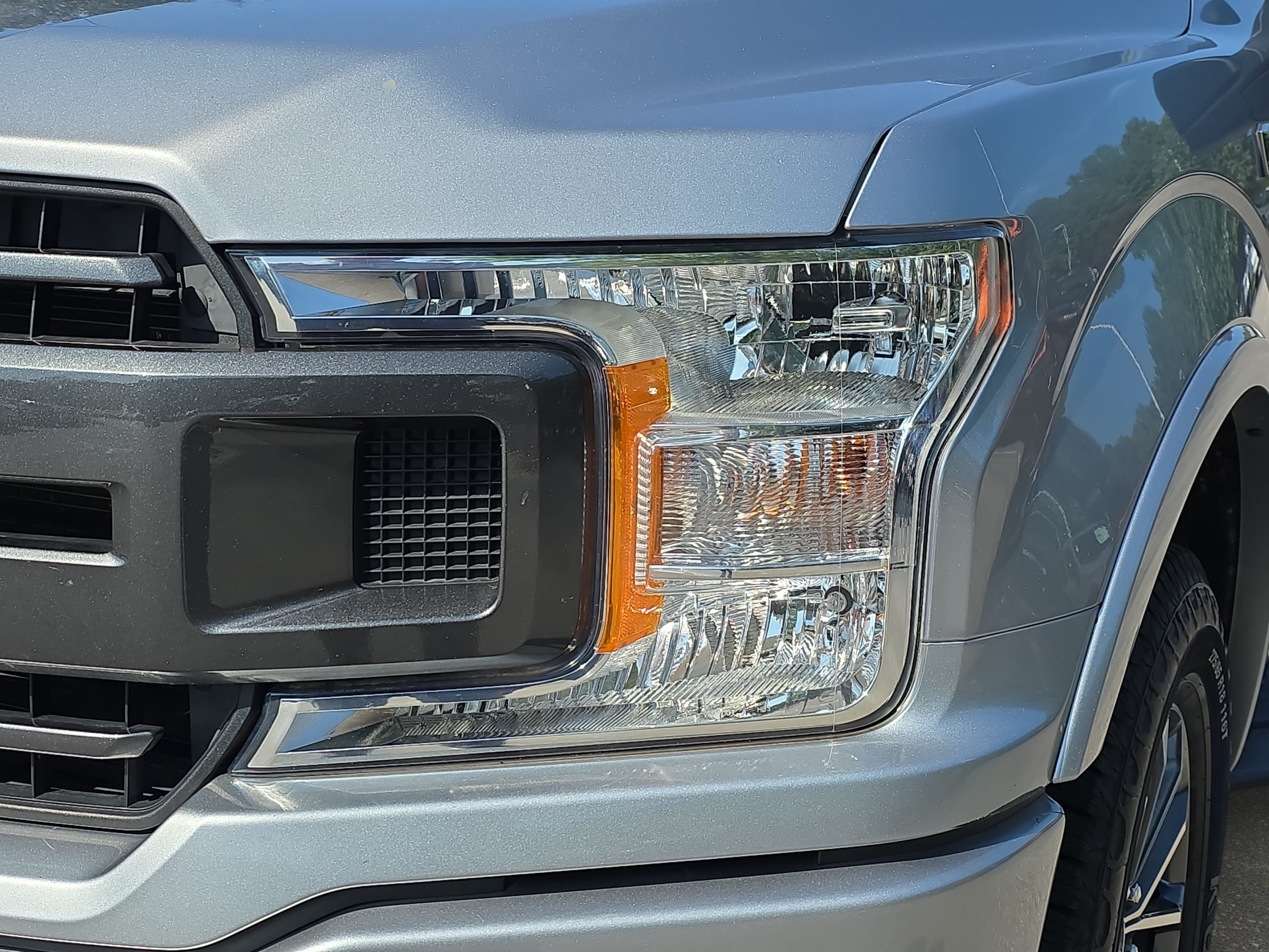 Used 2020 Ford F150 XLT w/ Equipment Group 302A Luxury AWD/4WD image 28