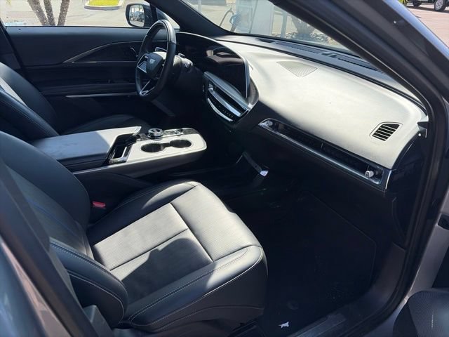 Used 2024 Cadillac Lyriq Sport AWD/4WD image 4
