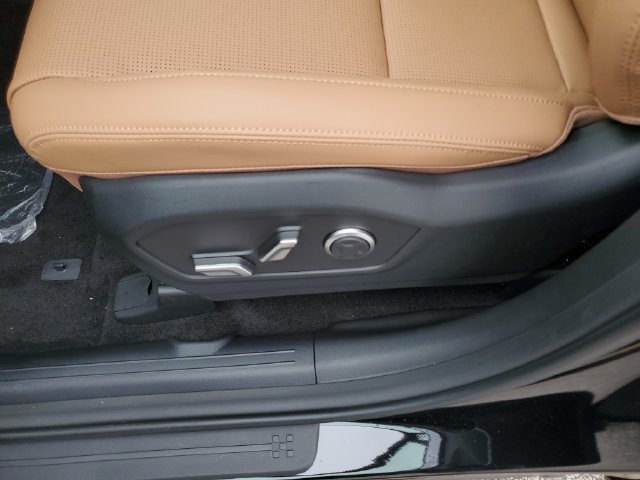 New 2027 Hyundai Santa Fe Limited AWD/4WD image 17