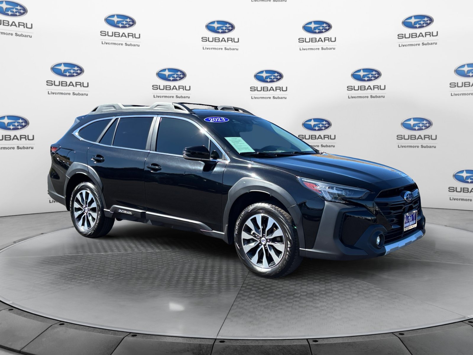 Used 2023 Subaru Outback Limited XT AWD/4WD image 8