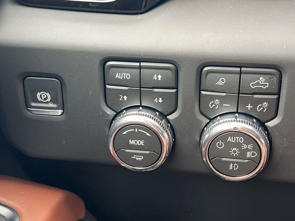 New 2026 GMC Sierra 3500 Denali Ultimate image 21