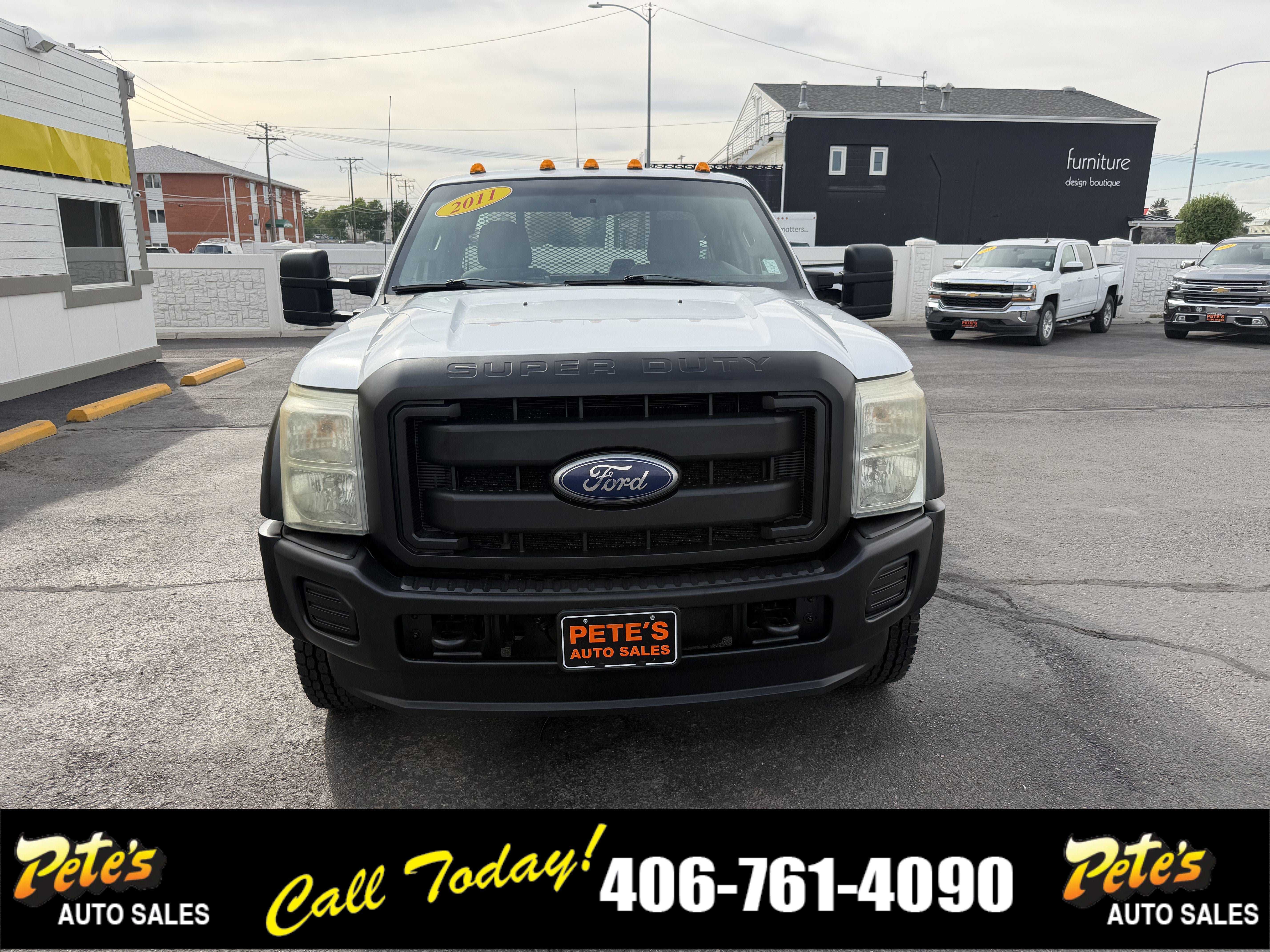 Used 2011 Ford F550 4x4 SuperCab Super Duty w/ Payload Upgrade Pkg image 7