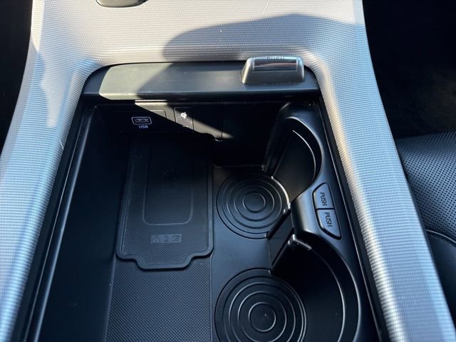 Used 2024 Hyundai Palisade Calligraphy image 30