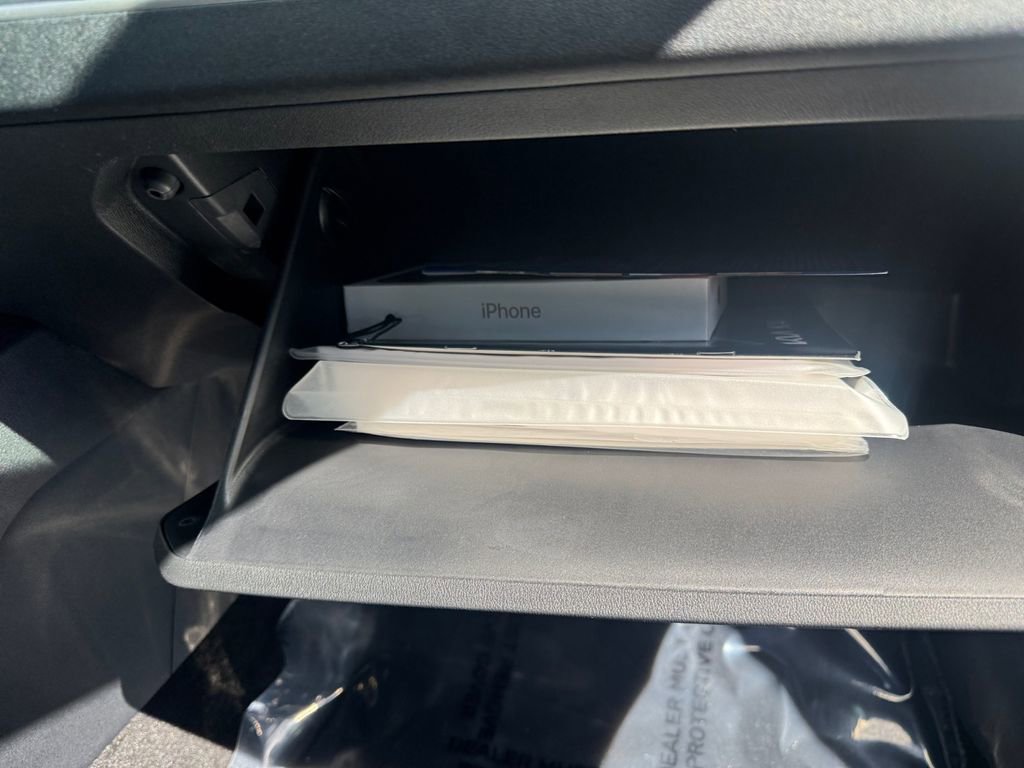 Used 2025 Kia K4 LXS image 18