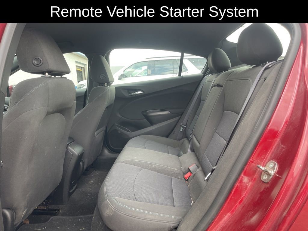 Used 2017 Chevrolet Cruze LT w/ Convenience Package FWD image 12