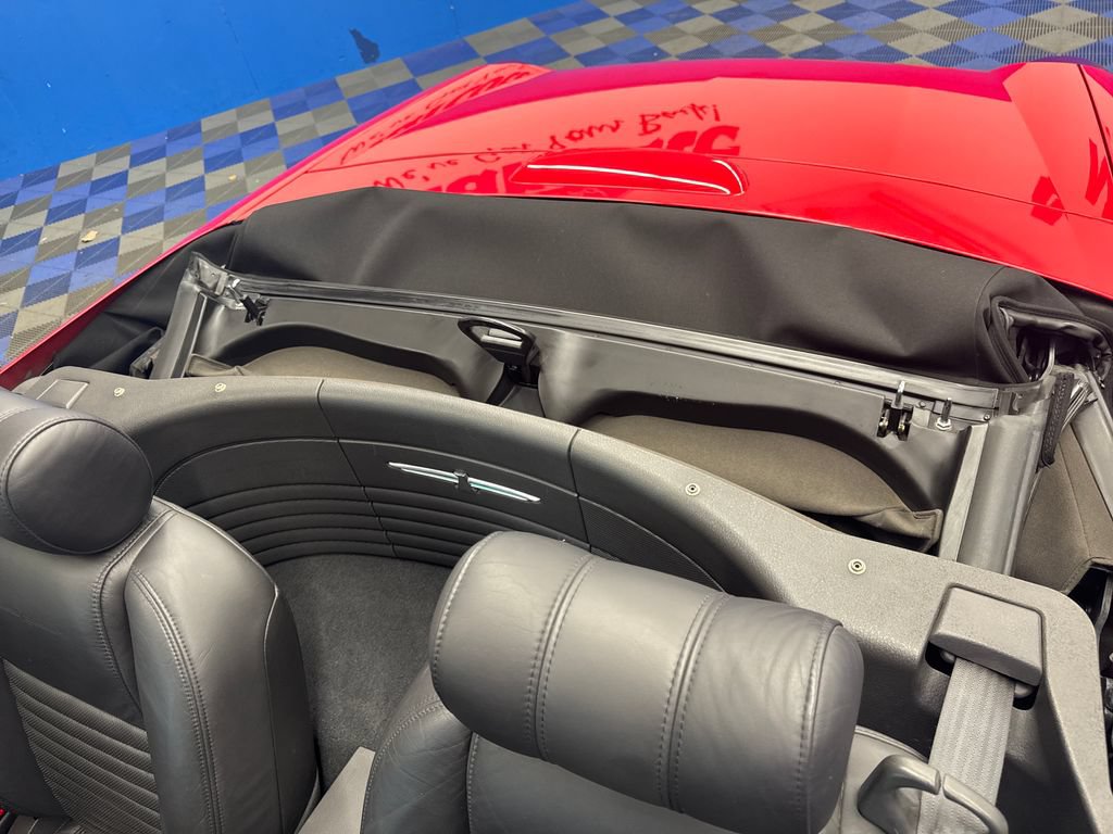 Used 2002 Ford Thunderbird RWD image 25