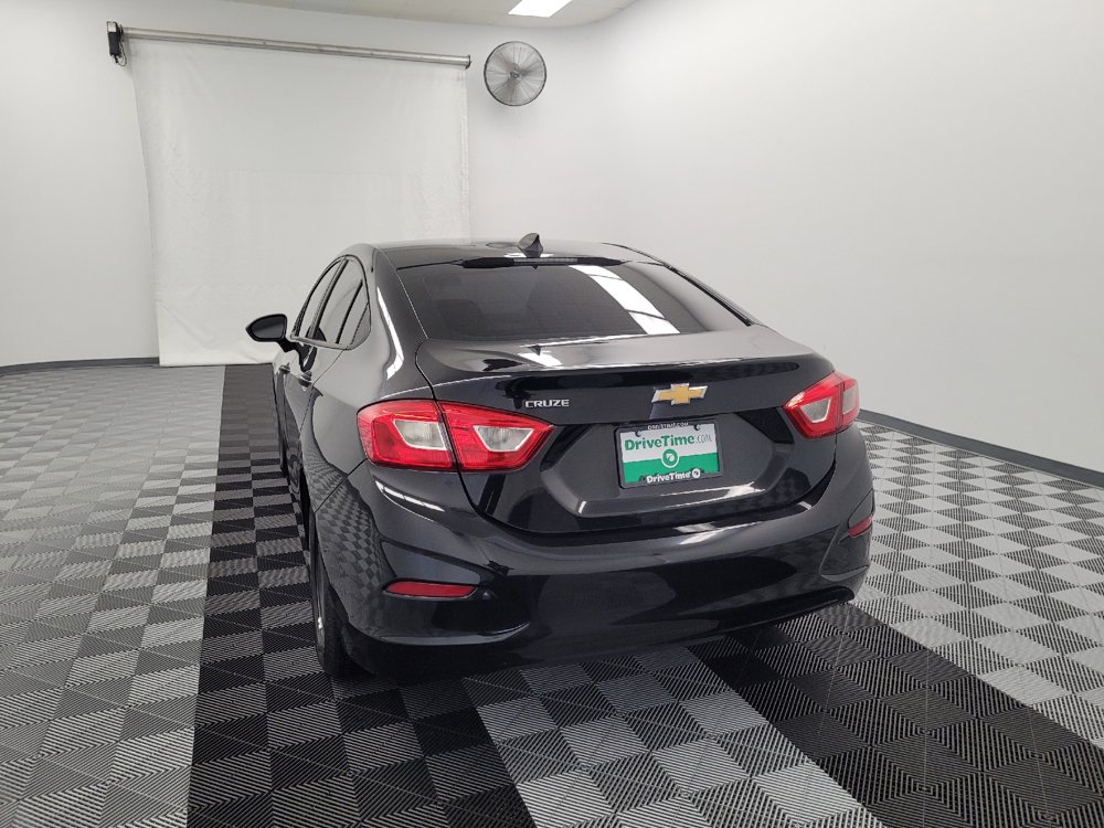 Used 2018 Chevrolet Cruze LS FWD image 6