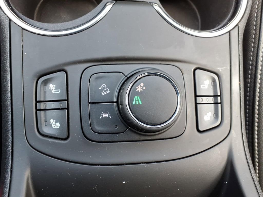 Used 2023 GMC Terrain SLT FWD image 29