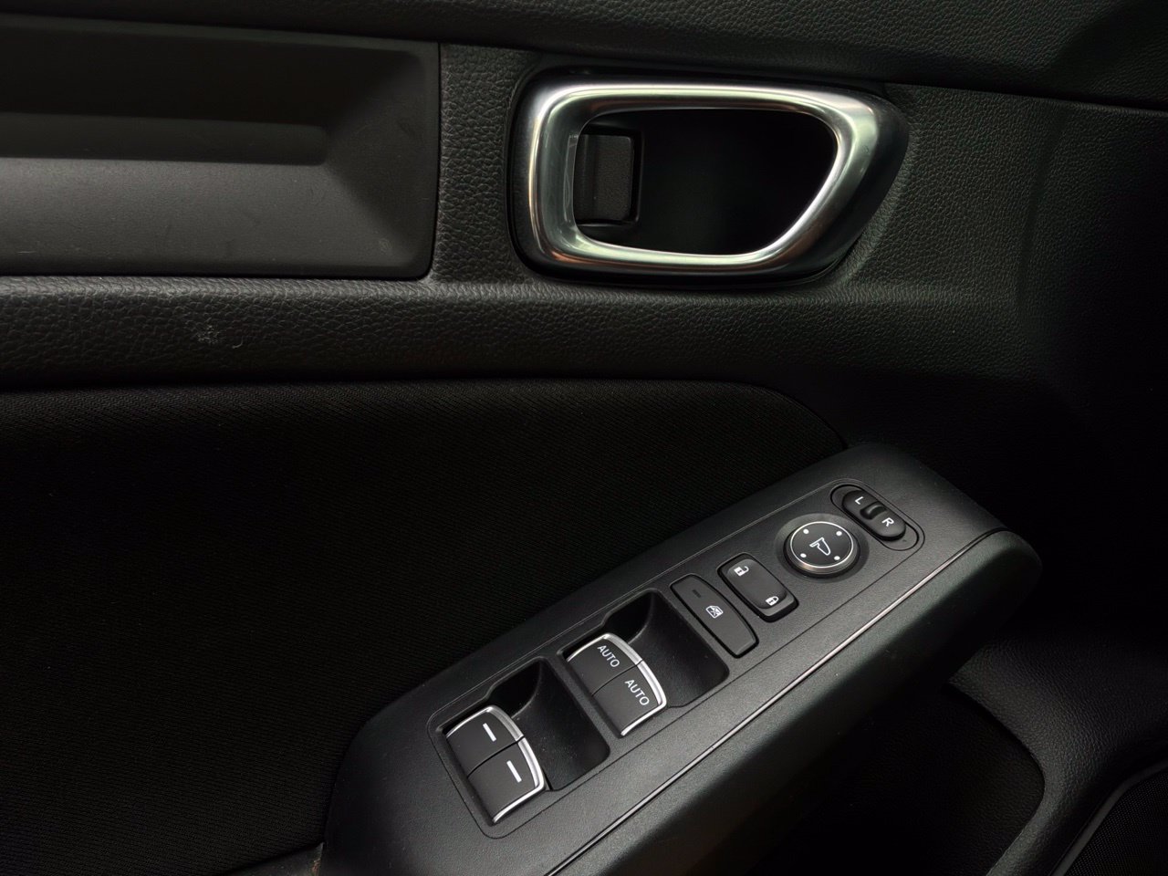 Used 2025 Honda Civic Sport image 20