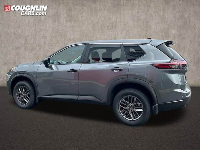 New 2025 Nissan Rogue S image 8