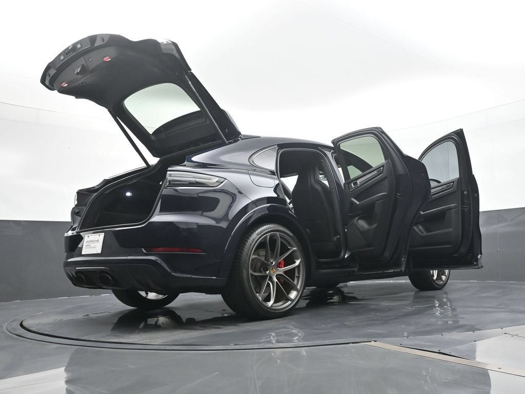 Certified 2023 Porsche Cayenne GTS AWD/4WD image 27