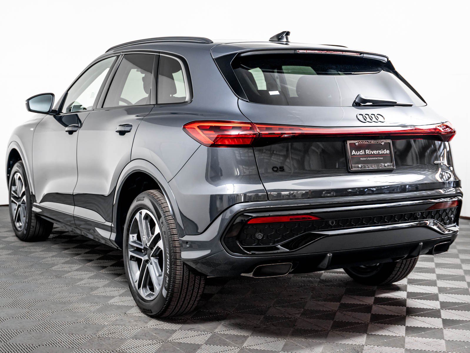 New 2026 Audi Q5 2.0T AWD/4WD image 2