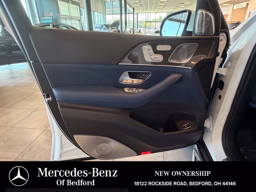 New 2026 Mercedes-Benz GLS 63 AMG 4MATIC image 7