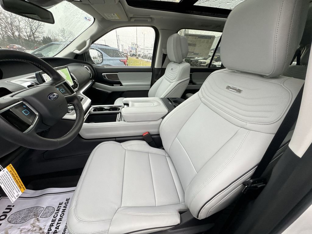 New 2026 Ford Expedition Max Platinum w/ Platinum Ultimate Package AWD/4WD image 11
