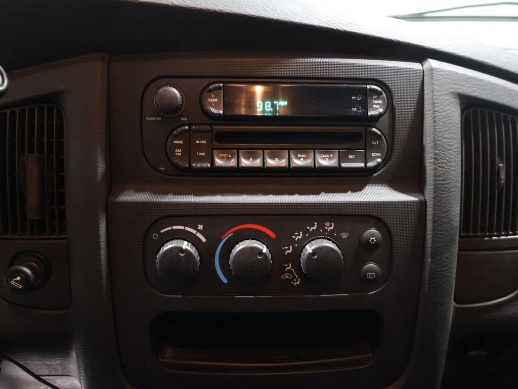 Used 2005 Dodge Ram 1500 Truck SLT w/ Trailer Tow Group image 24