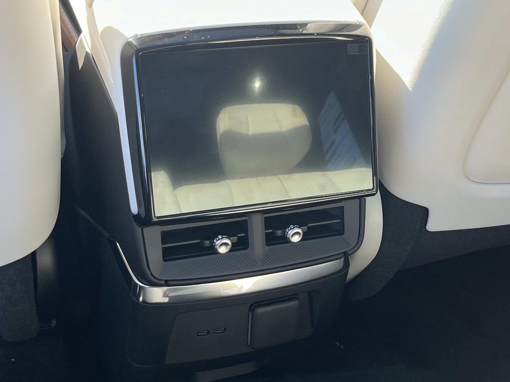 New 2026 Cadillac Vistiq Luxury image 16