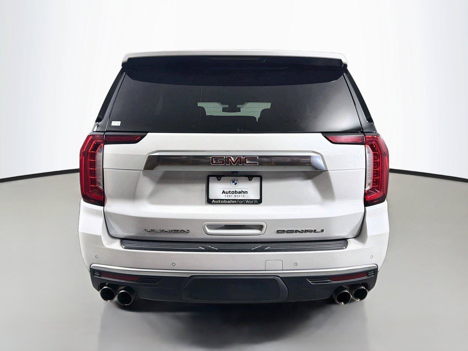 Used 2022 GMC Yukon Denali AWD/4WD image 6