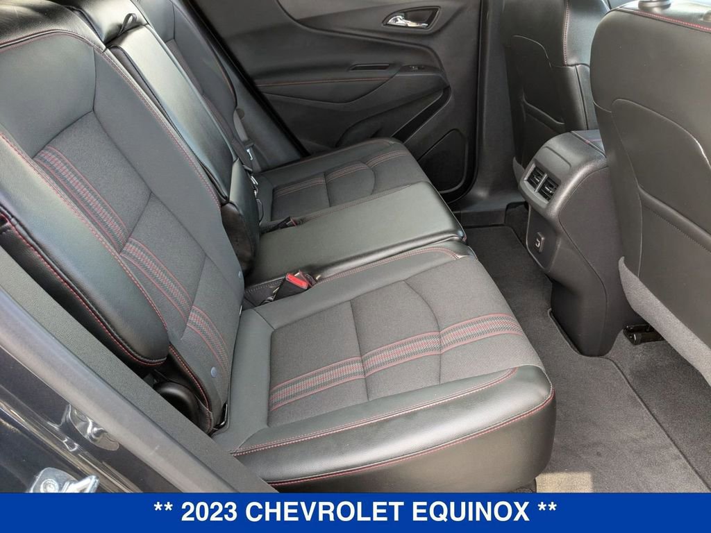 Used 2023 Chevrolet Equinox RS image 30