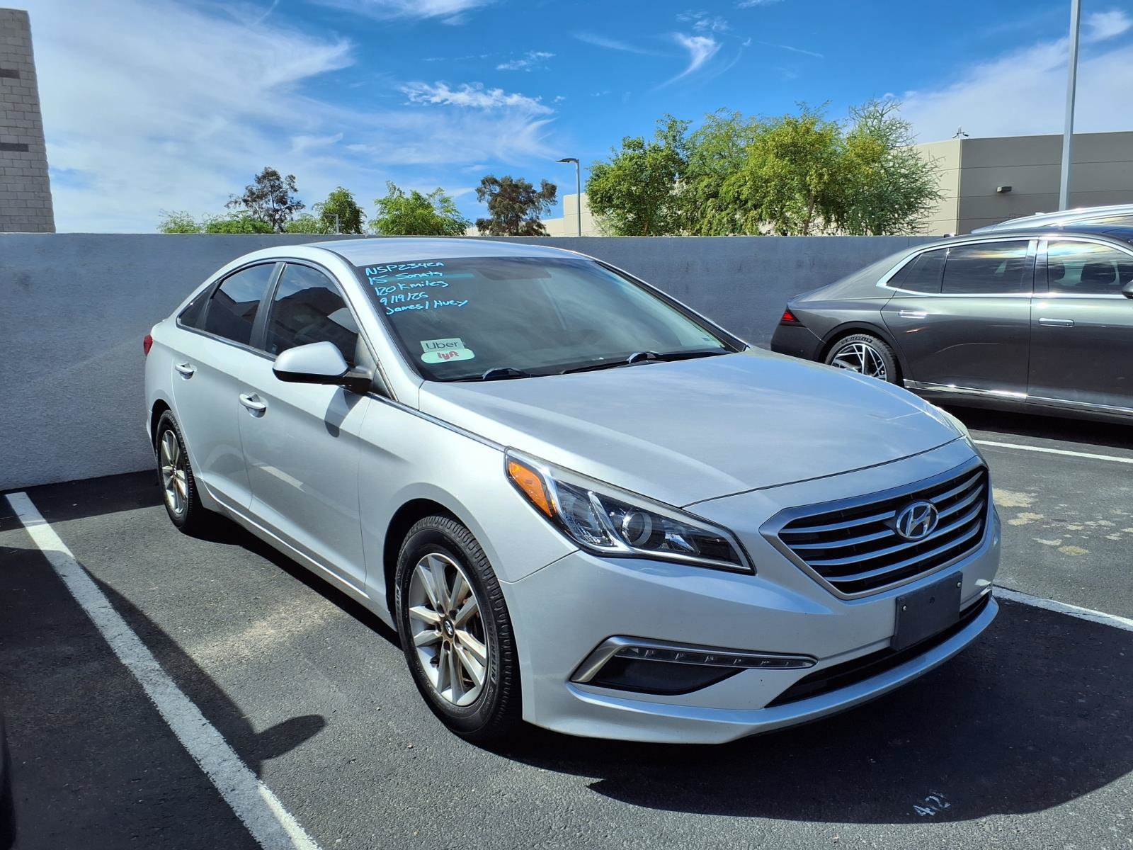Used 2015 Hyundai Sonata SE FWD image 2