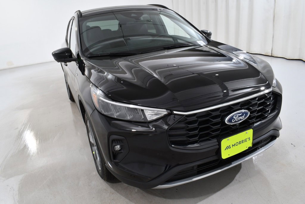 New 2026 Ford Escape ST-Line Select w/ Tech Pack #2 image 4