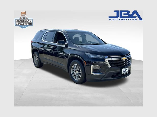 Used 2023 Chevrolet Traverse LT