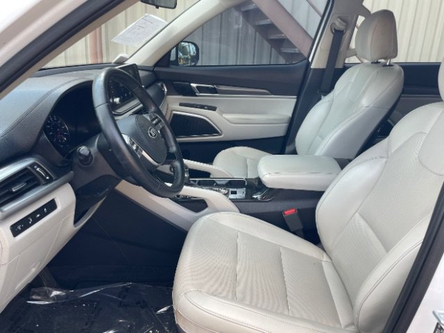 Used 2020 Kia Telluride S FWD image 11