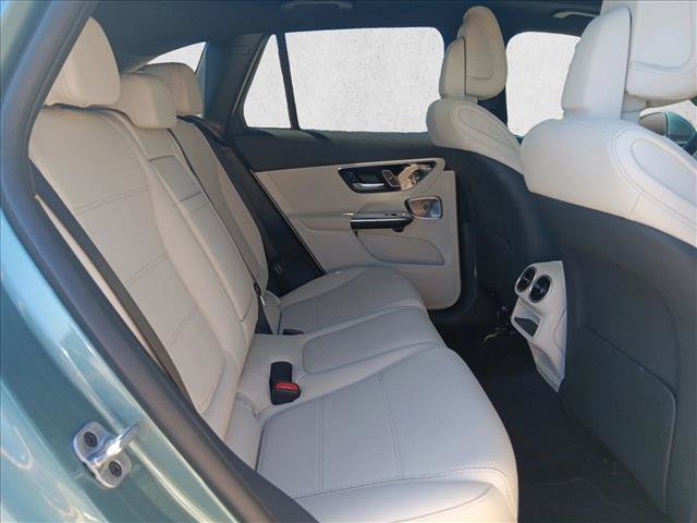 Certified 2025 Mercedes-Benz GLC 300 image 20
