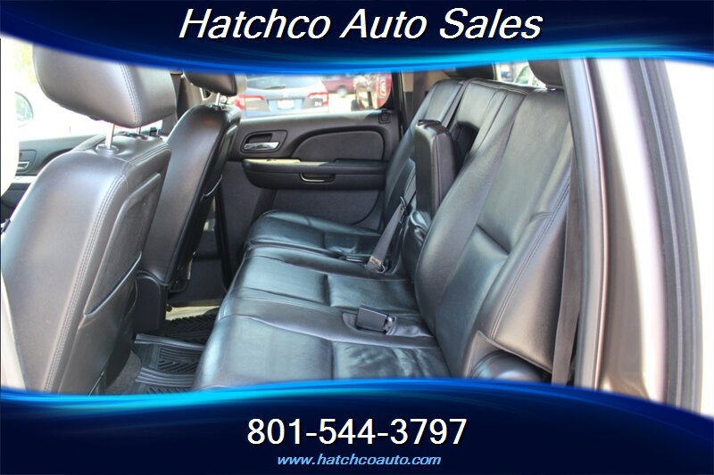 Used 2012 Chevrolet Suburban LT AWD/4WD image 16