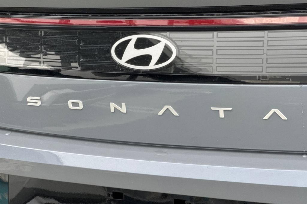 New 2026 Hyundai Sonata SEL FWD image 31