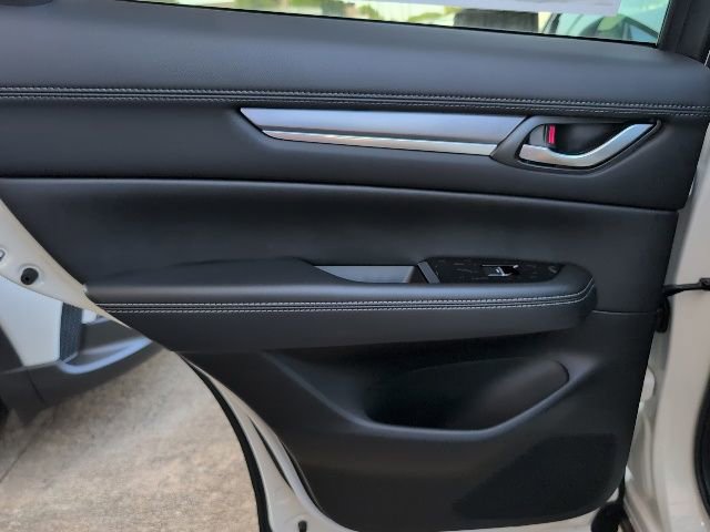 Used 2025 MAZDA CX-5 AWD 2.5 S w/ Premium Plus Pkg image 6