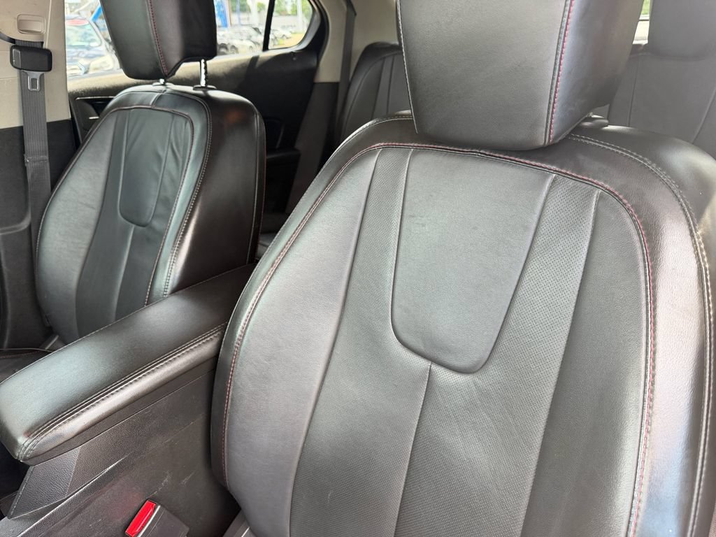 Used 2016 Chevrolet Equinox LTZ w/ Enhanced Convenience Package FWD image 16