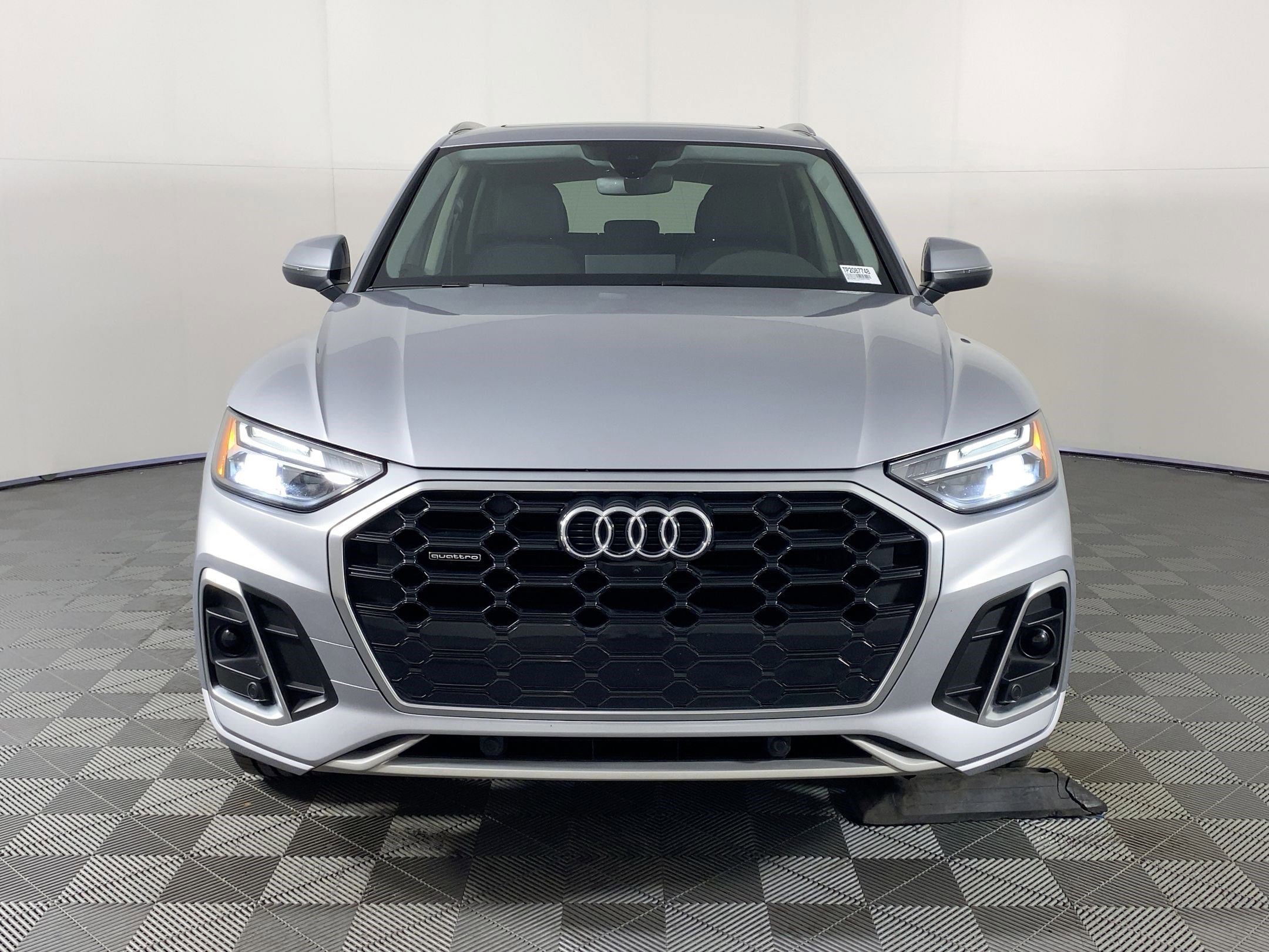 Used 2023 Audi Q5 2.0T Premium Plus w/ Premium Plus Package image 5