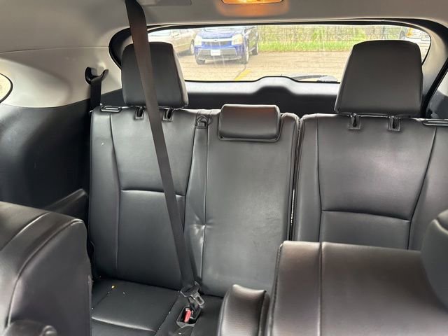 Used 2020 Toyota Highlander XLE AWD/4WD image 17