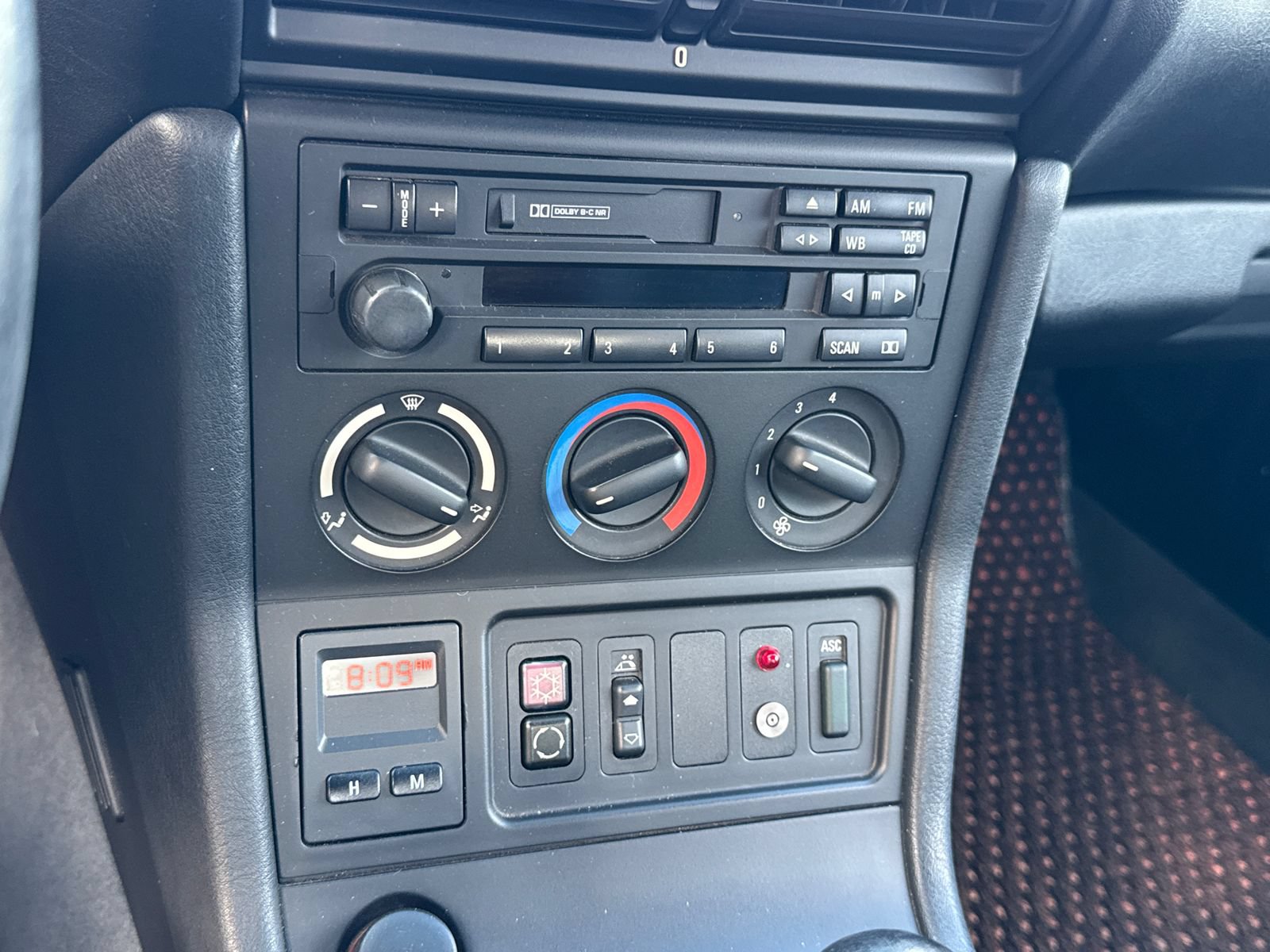 Used 1998 BMW Z3 2.8 RWD image 18