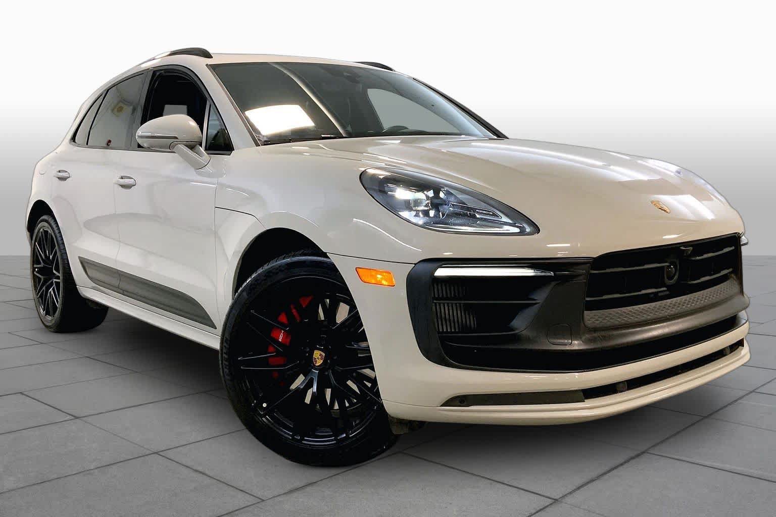 Used 2022 Porsche Macan GTS AWD/4WD image 2