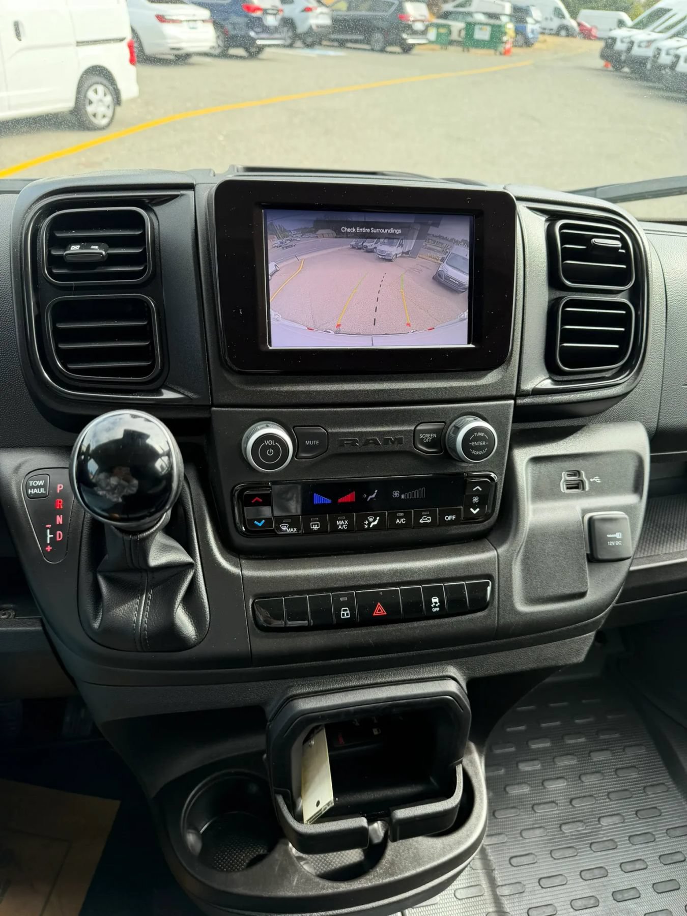 Used 2025 RAM ProMaster 2500 w/ Convenience Group FWD image 40