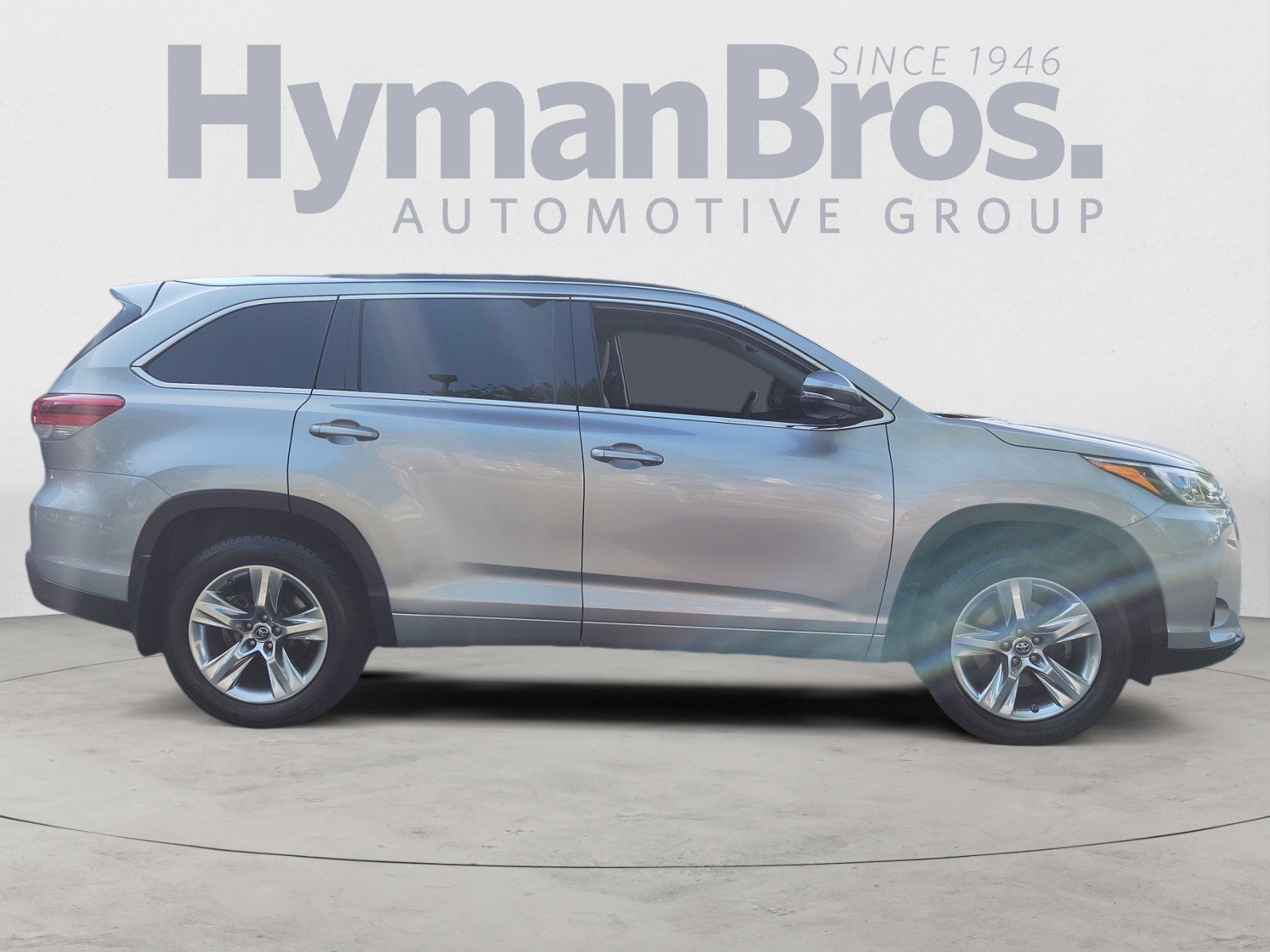 Used 2018 Toyota Highlander Limited AWD/4WD image 2