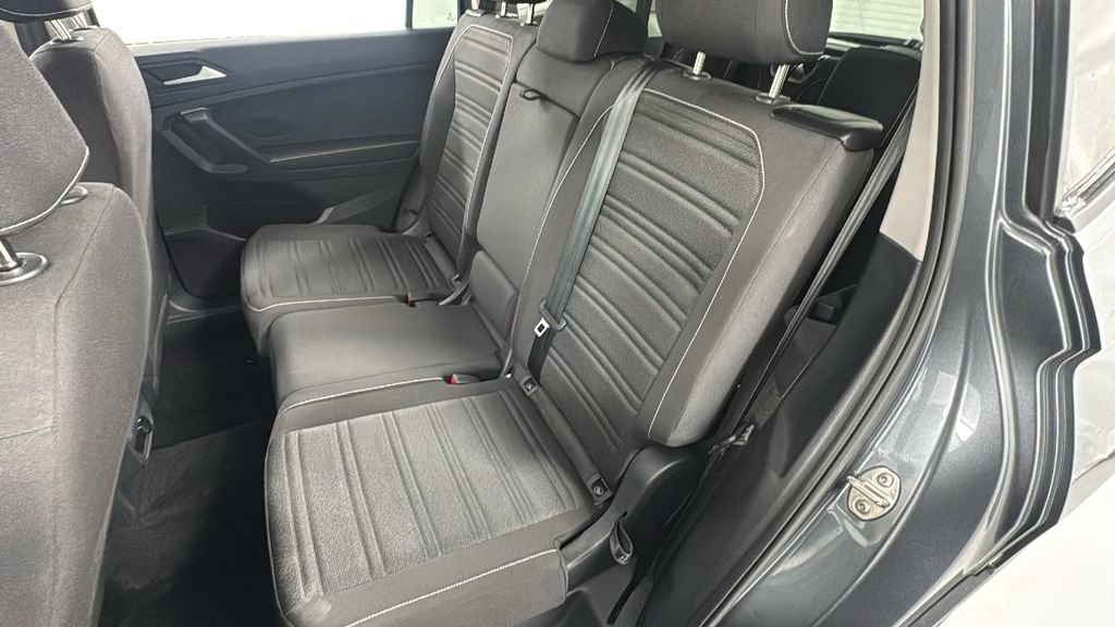 Used 2024 Volkswagen Tiguan S image 12