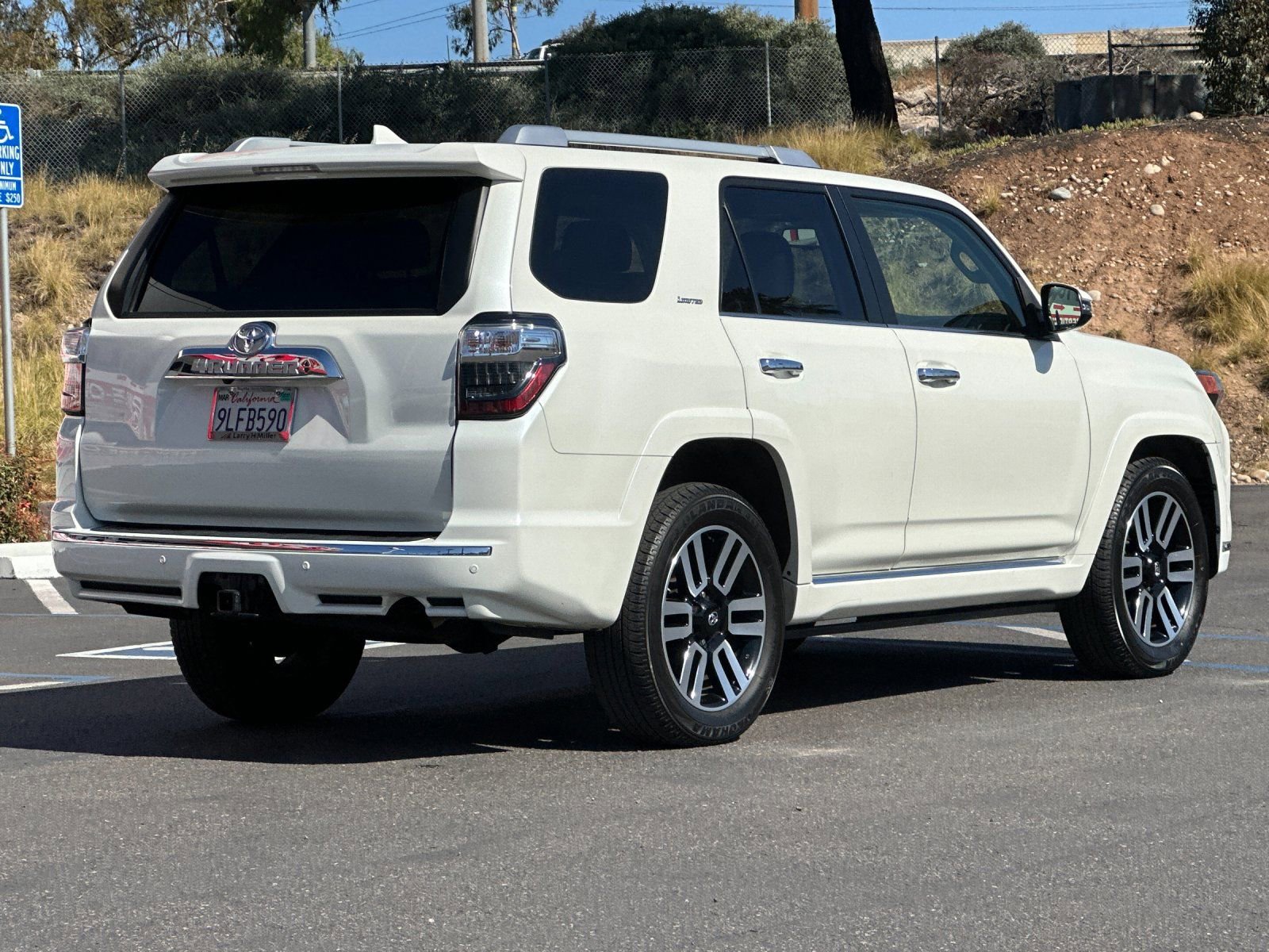 Used 2023 Toyota 4Runner Limited RWD image 5