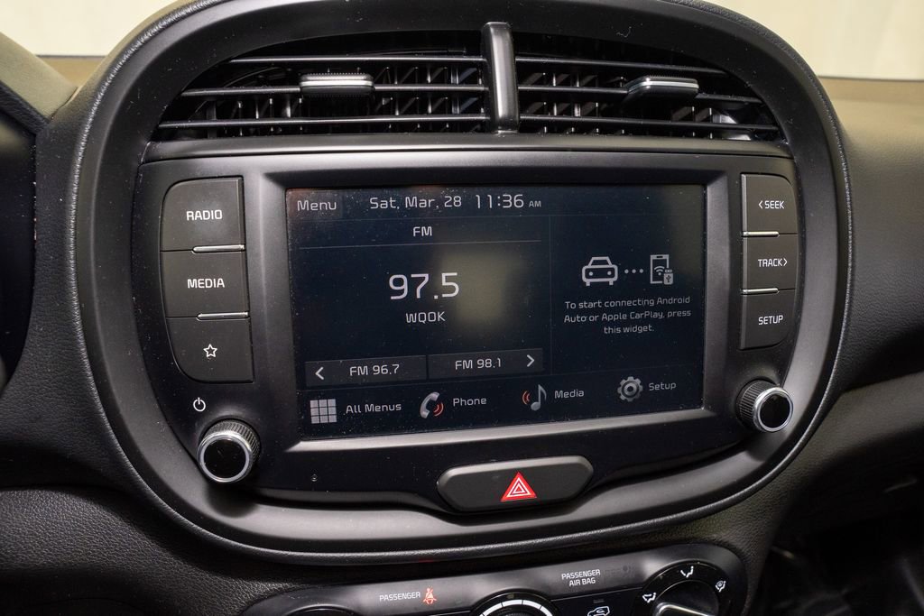 Used 2024 Kia Soul LX w/ Option Group 015 image 11