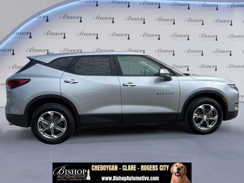 Used 2023 Chevrolet Blazer LT w/ LPO, Floor Liner Package AWD/4WD image 17