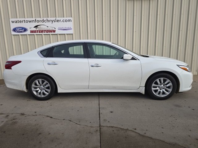 Used 2018 Nissan Altima 2.5 S w/ S Convenience Package