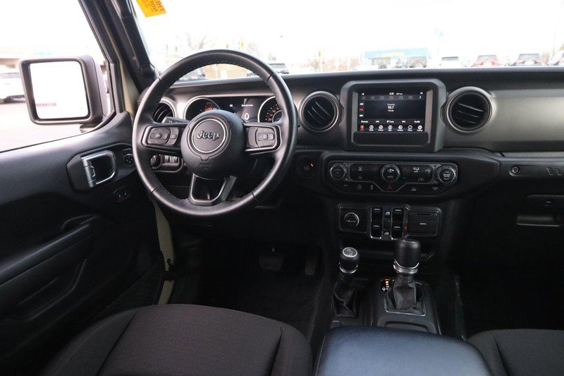 Used 2022 Jeep Wrangler Unlimited Sport image 23