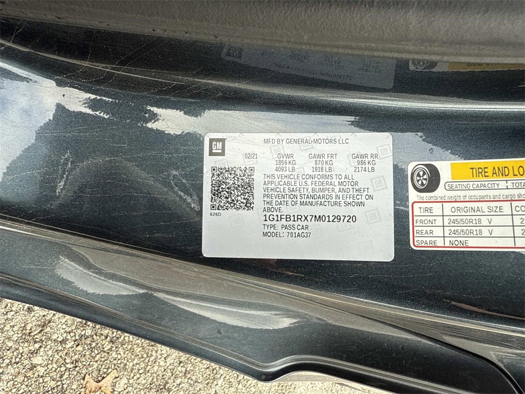 Used 2021 Chevrolet Camaro LT image 30