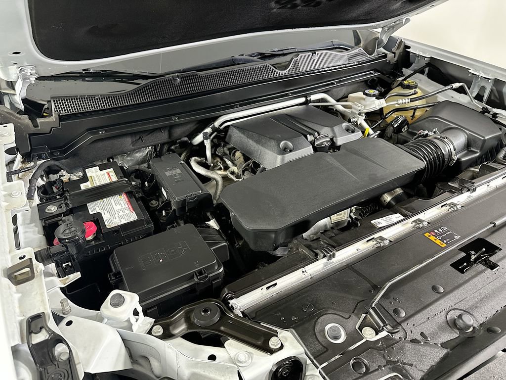 Used 2024 GMC Canyon AT4X image 26