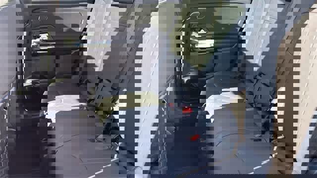 Certified 2025 Mercedes-Benz GLB 250 4MATIC image 32