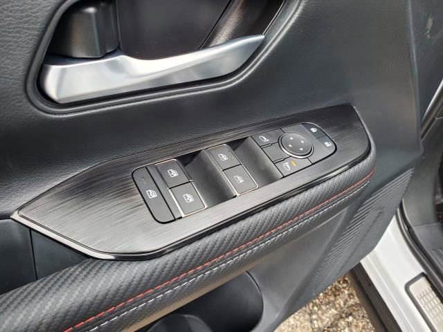 New 2026 Nissan Kicks SR image 19